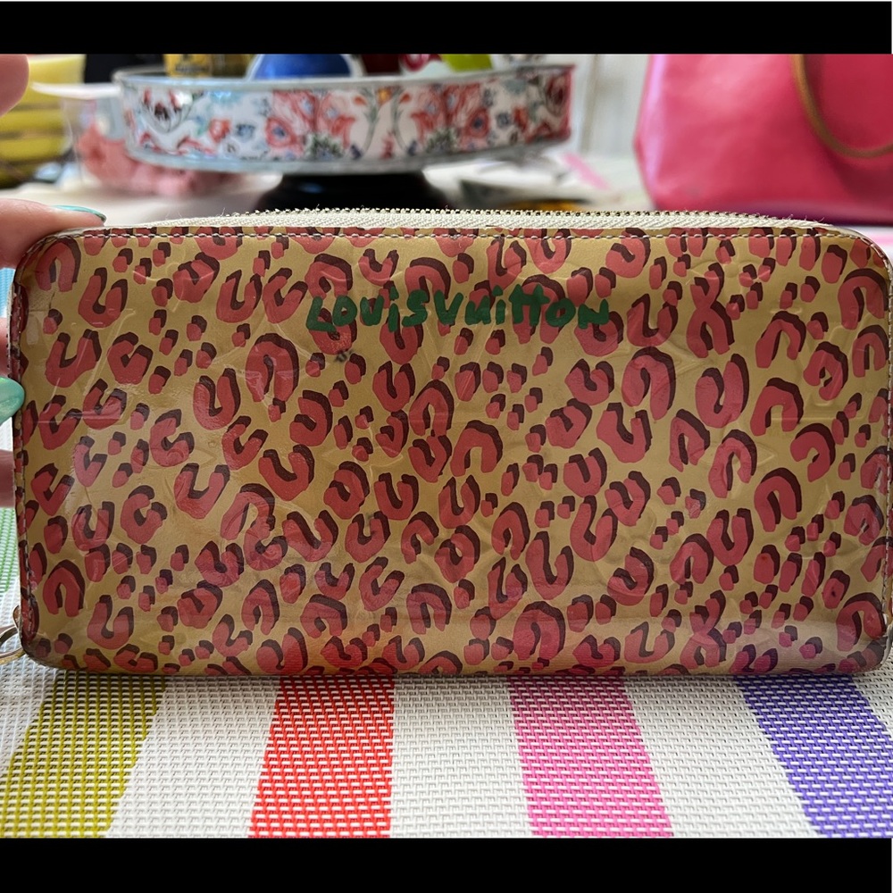 Louis Vuitton leopard pink zippy wallet